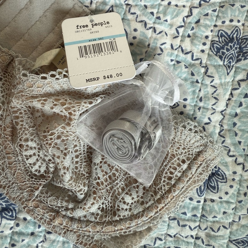 Intimately Free People Starla Underwire Bra Size 34C - Picture 3 of 5